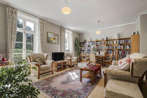 2 bedroom apartment for sale, Middle Hill, Egham, Surrey, TW20