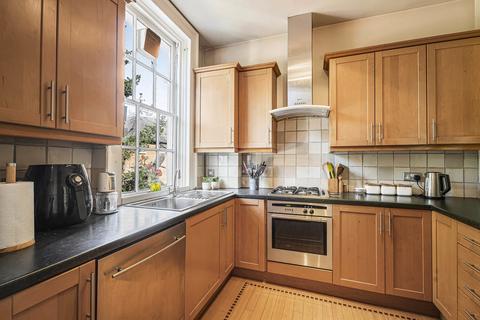 2 bedroom apartment for sale, Middle Hill, Egham, Surrey, TW20