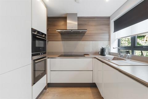 3 bedroom terraced house for sale, Whittlebury Mews East, Primrose Hill, London, NW1