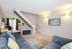 Naldrett Close, Horsham photo 4