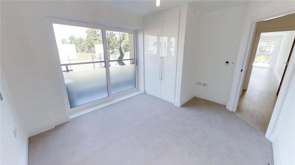 Apartment in Guildford - View 4