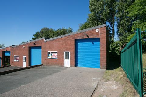 Warehouse to rent, Delph Rd Brierley Hill DY5 2UA