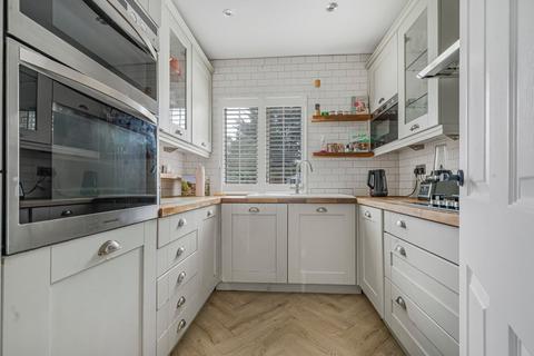 5 bedroom semi-detached house for sale, Southwood Road, New Eltham, London, SE9