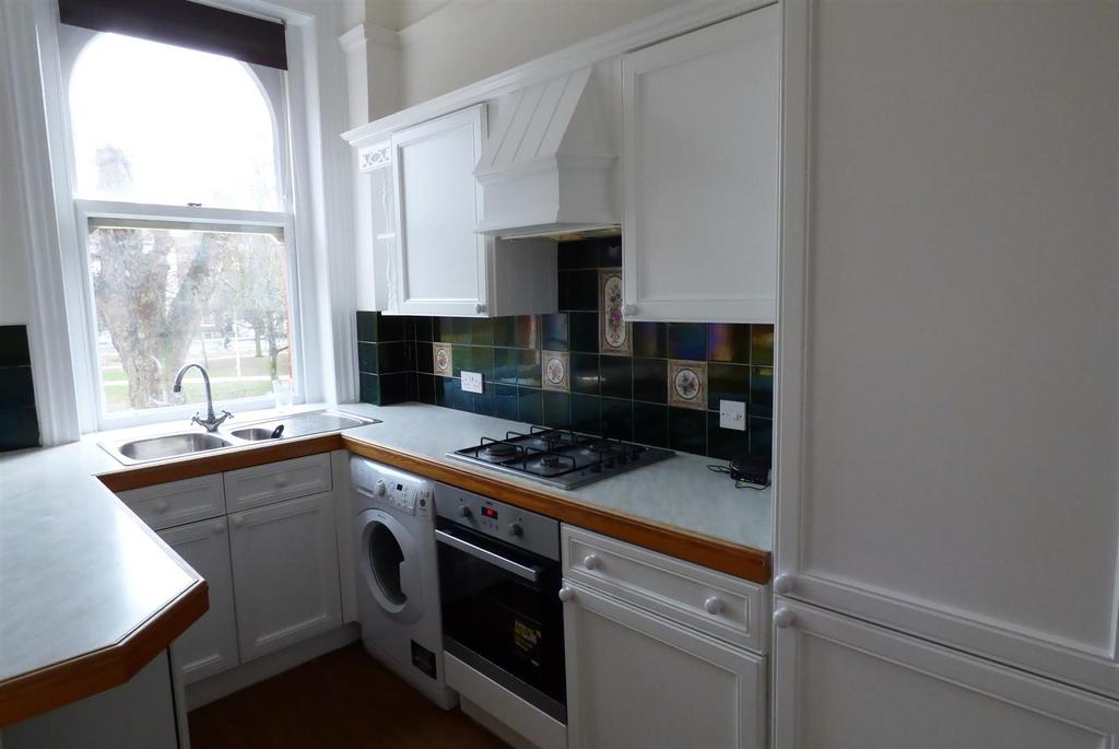 Apartment in Brighton - View 5
