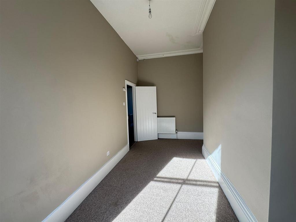 Apartment in Brighton - More