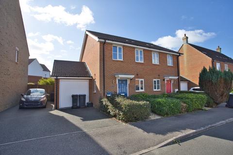 2 bedroom semi-detached house for sale, Ardent Road, Whitfield, Dover, Kent, CT16