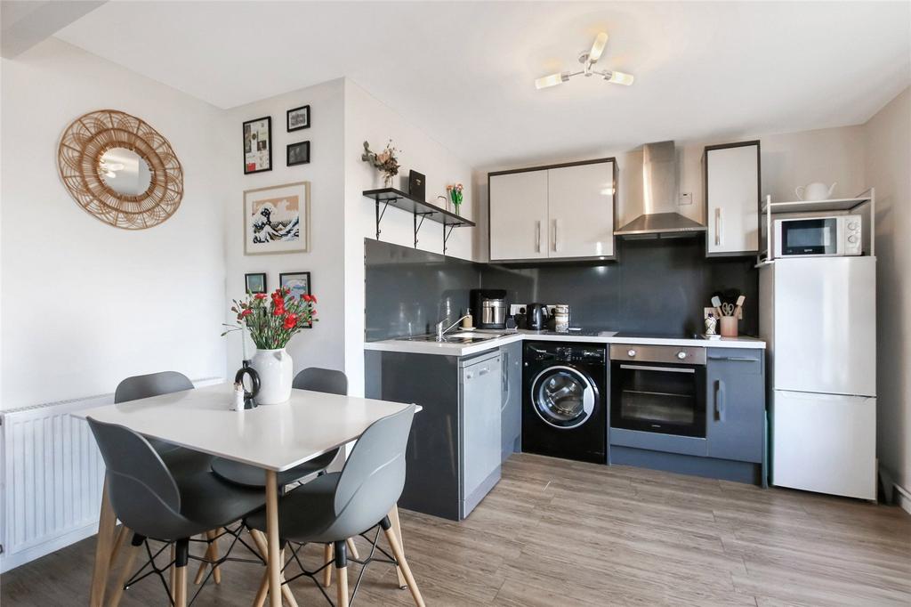 Apartment in Glasgow - View 3