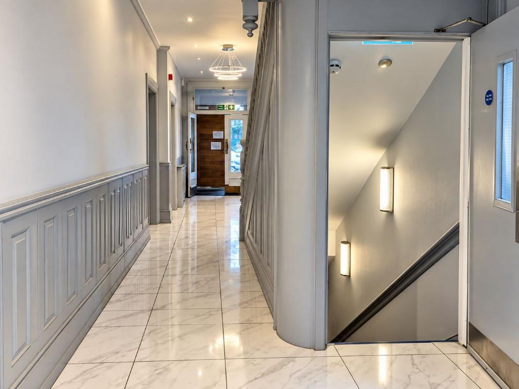 Apartment in Bournemouth - More