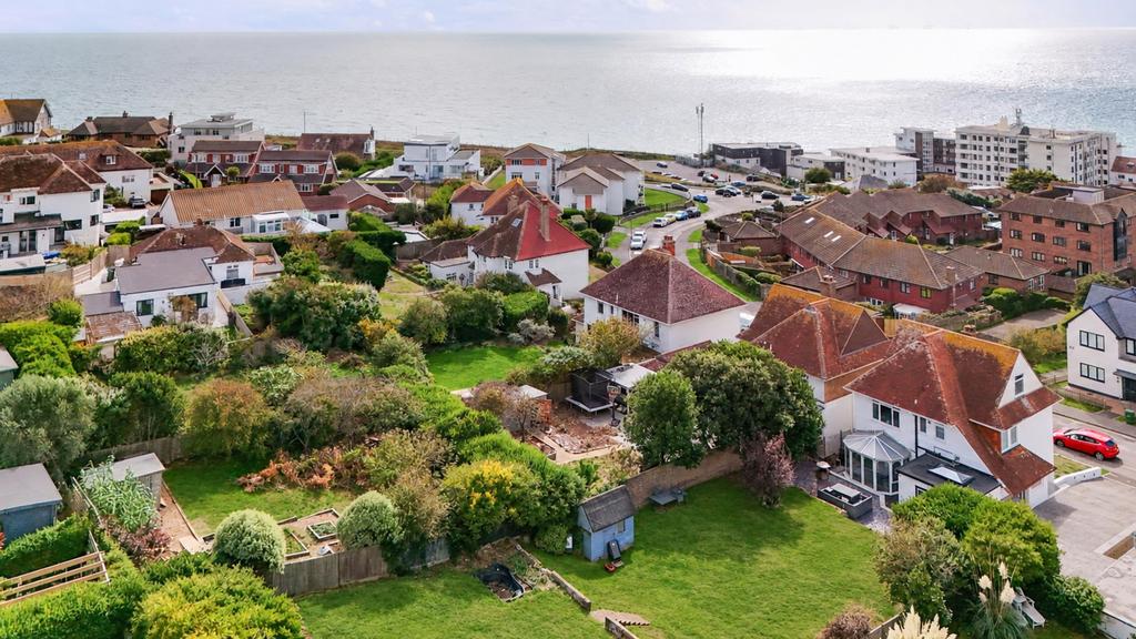 House in Brighton, Rottingdean - View 2