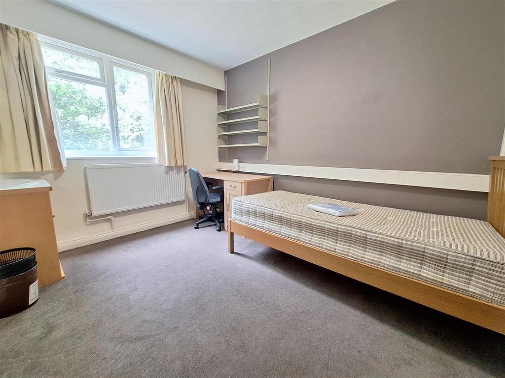 House in Reading - View 2