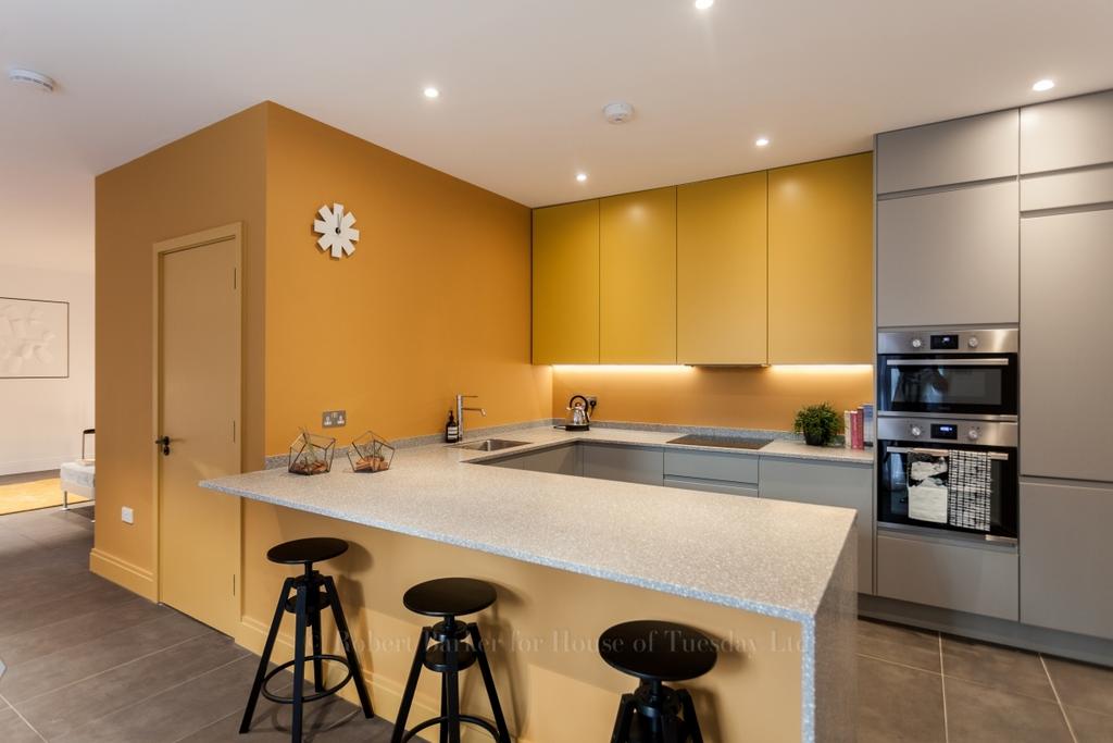 House in London - View 3