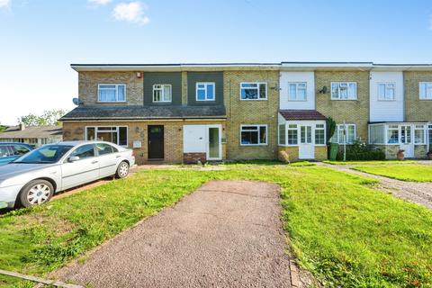 3 bedroom terraced house for sale, Dolphin Place, Aylesbury