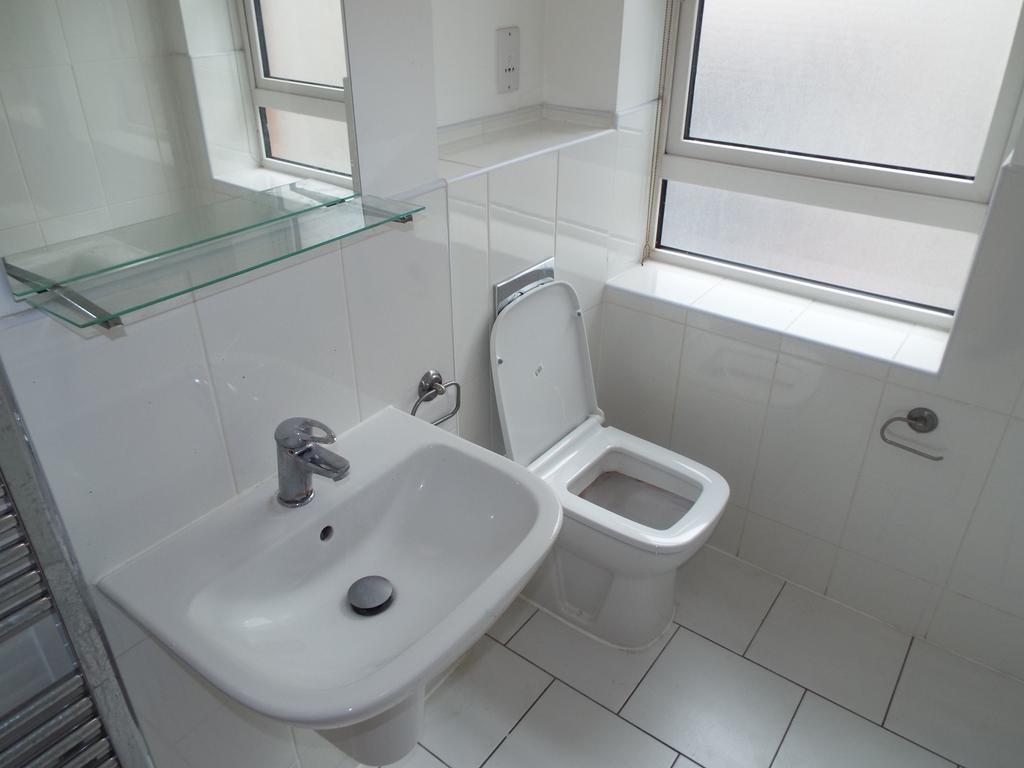 Apartment in Leicester - View 4