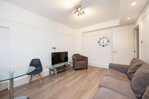 1 bedroom flat for sale, White Rose Court, Widegate Street, Spitalfields, London, E1