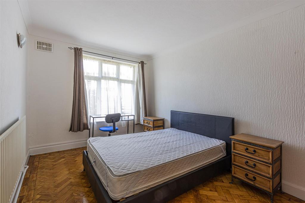 Apartment in Cardiff - View 5
