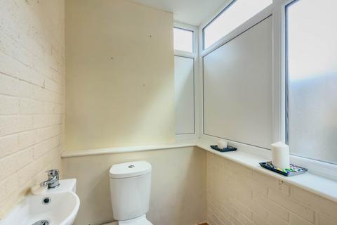 3 bedroom detached house for sale, Western Avenue, Birstall