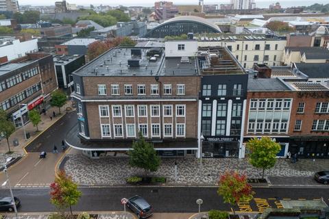 Studio for sale, The Kingsway, Swansea SA1