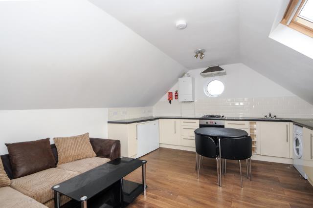 Apartment in Oxford - View 2