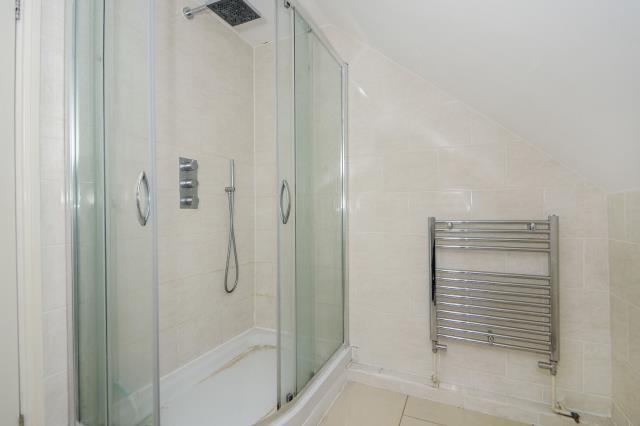 Apartment in Oxford - View 5