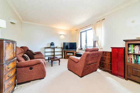 undefined, Elton Road, HERTFORD