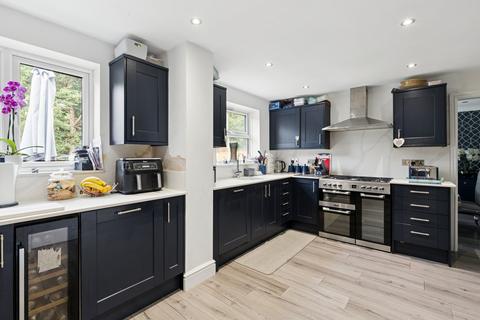 4 bedroom detached house for sale, Eisenhower Road, Shefford