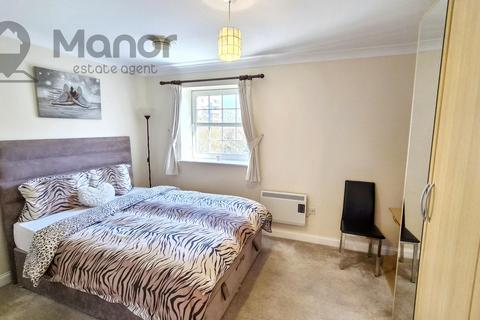 2 bedroom flat for sale, Queensberry Place, Manor Park, E12 6UW
