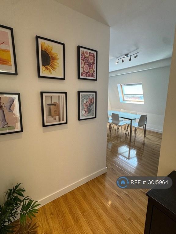 Apartment in Glasgow - View 2