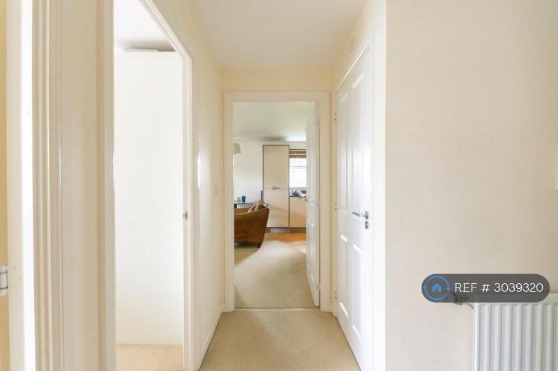 Apartment in Patchway, Bristol - View 3