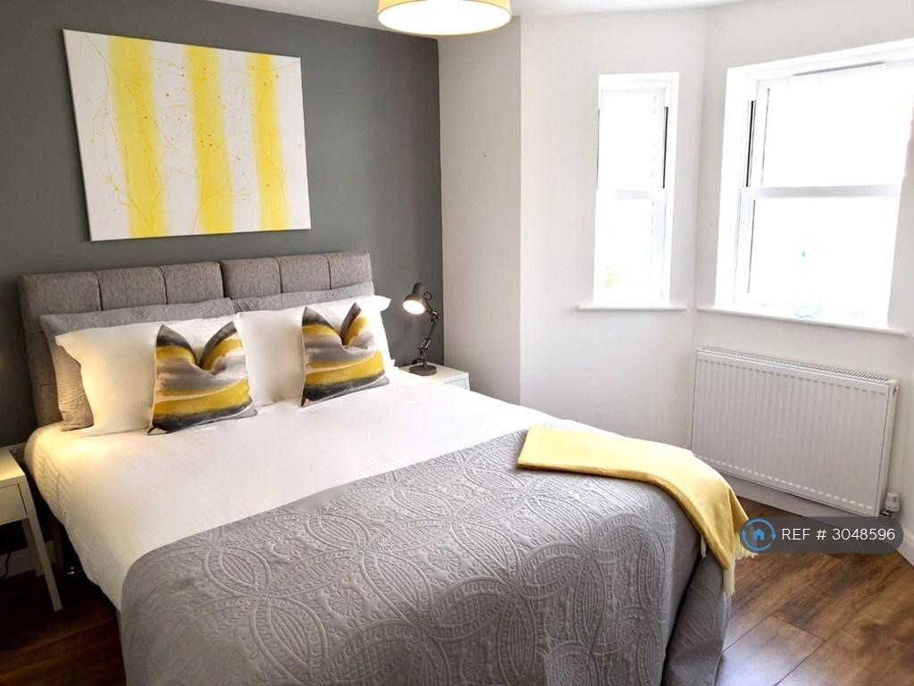 Apartment in Cowley, Oxford - View 4