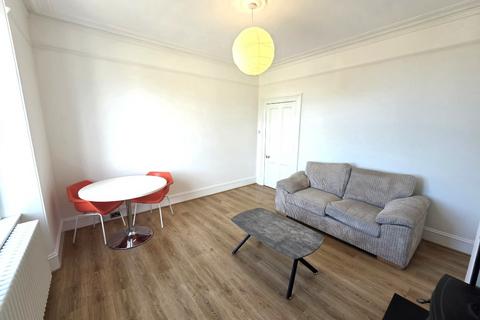 2 bedroom flat to rent, Sunnyside Road, Old Aberdeen, Aberdeen, AB24