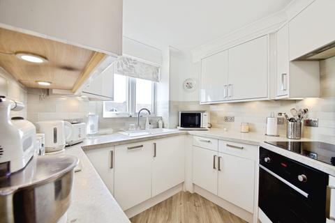 1 bedroom apartment for sale, Argent Court, Barnet EN5