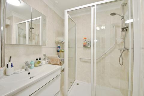 1 bedroom apartment for sale, Argent Court, Barnet EN5