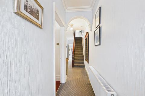 undefined, Spring Gardens, Newark, Nottinghamshire