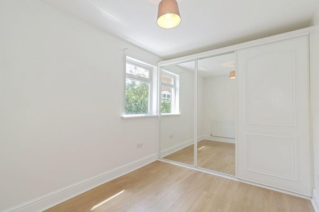 House in Leicester - More