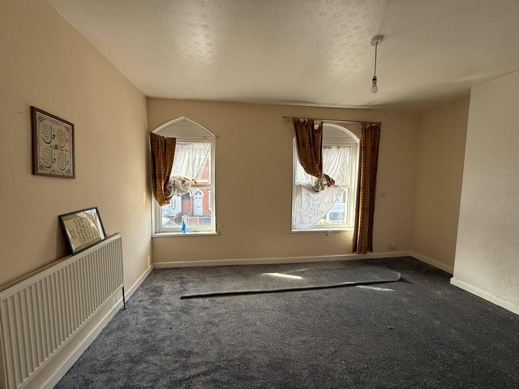 House in Birmingham - More