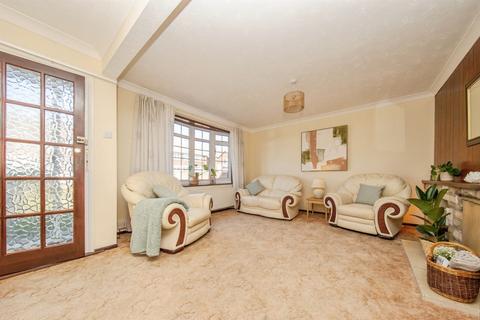 3 bedroom semi-detached house for sale, Dryden Road, Ipswich