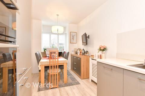 4 bedroom semi-detached house for sale, Maccowan Avenue, Snodland ME6