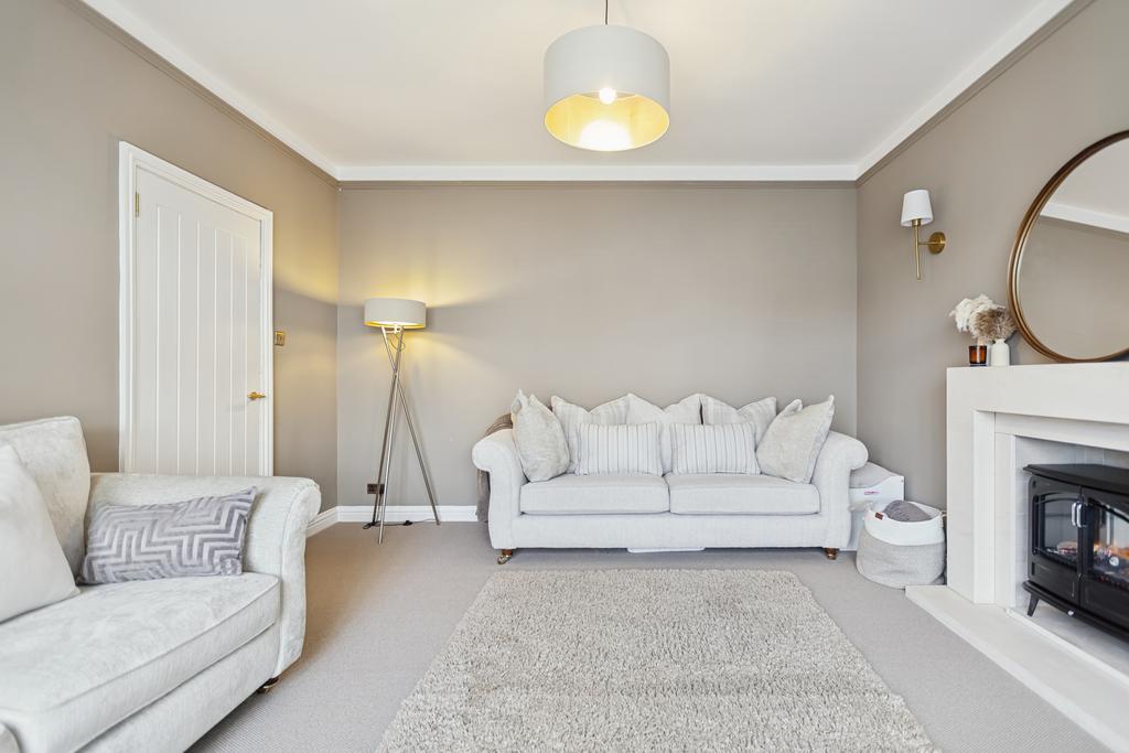 House in Bearsden, East Dunbartonshire - View 4