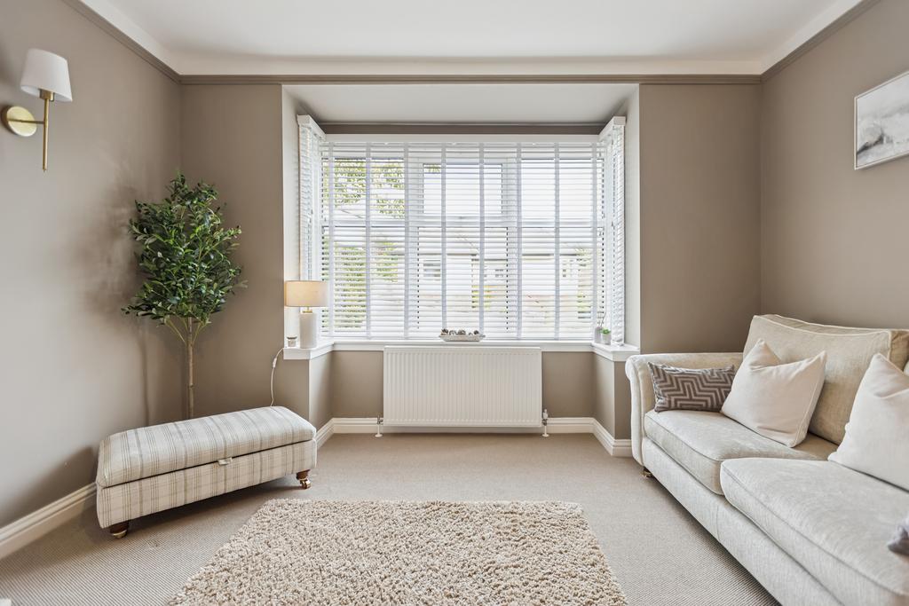 House in Bearsden, East Dunbartonshire - View 5