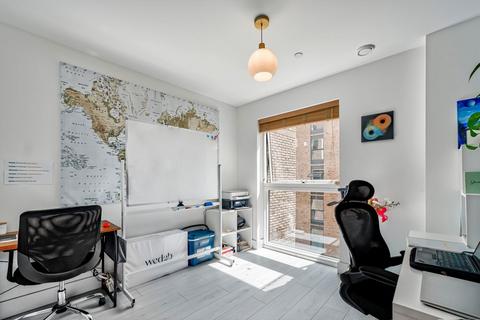 2 bedroom flat for sale, Lyon Road, Harrow