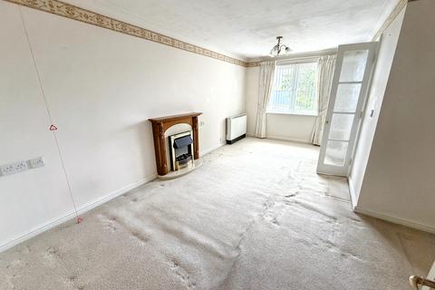 1 bedroom property for sale, Bythesea Road, Trowbridge, BA14
