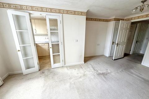 1 bedroom property for sale, Bythesea Road, Trowbridge, BA14