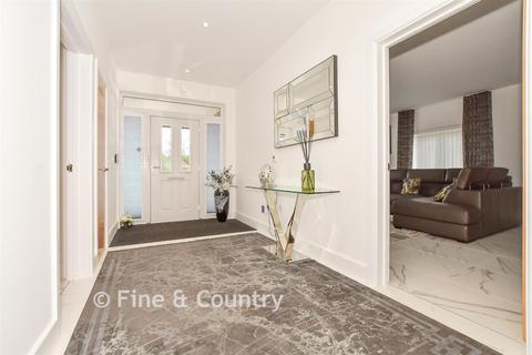 4 bedroom detached house for sale, Kilndown Place, Stelling Minnis, Kent