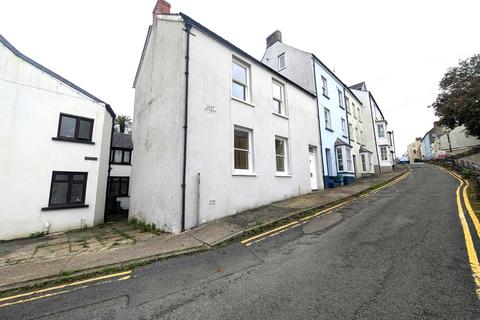 2 bedroom end of terrace house to rent, 25 Goat Street, Haverfordwest. SA61 1PX