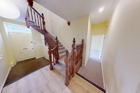 2 bedroom end of terrace house to rent, 25 Goat Street, Haverfordwest. SA61 1PX