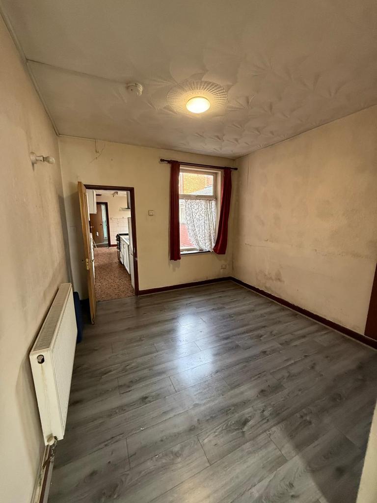 House in Leicester - View 2