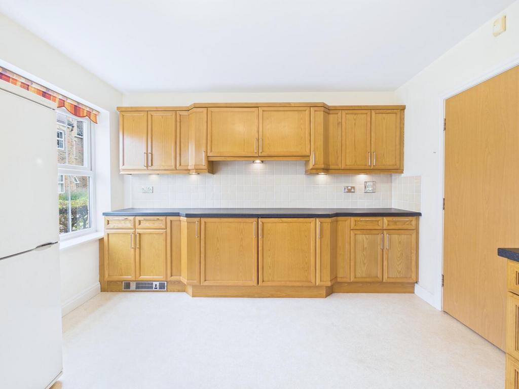 Apartment in Sheffield - View 4
