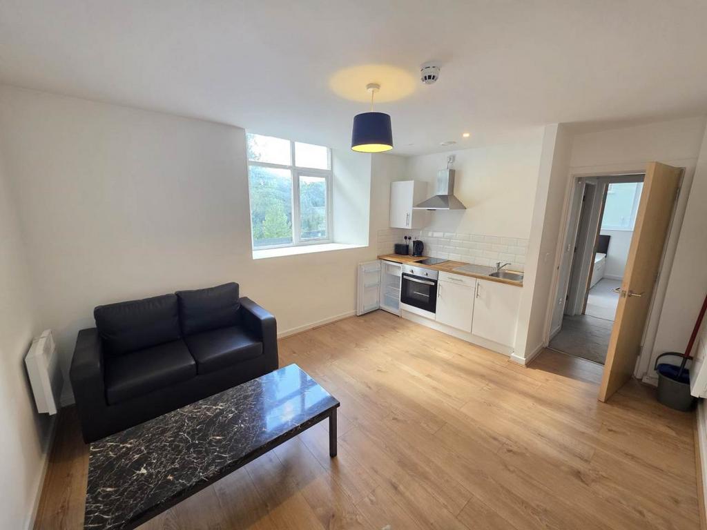 Apartment in West Yorkshire - View 2