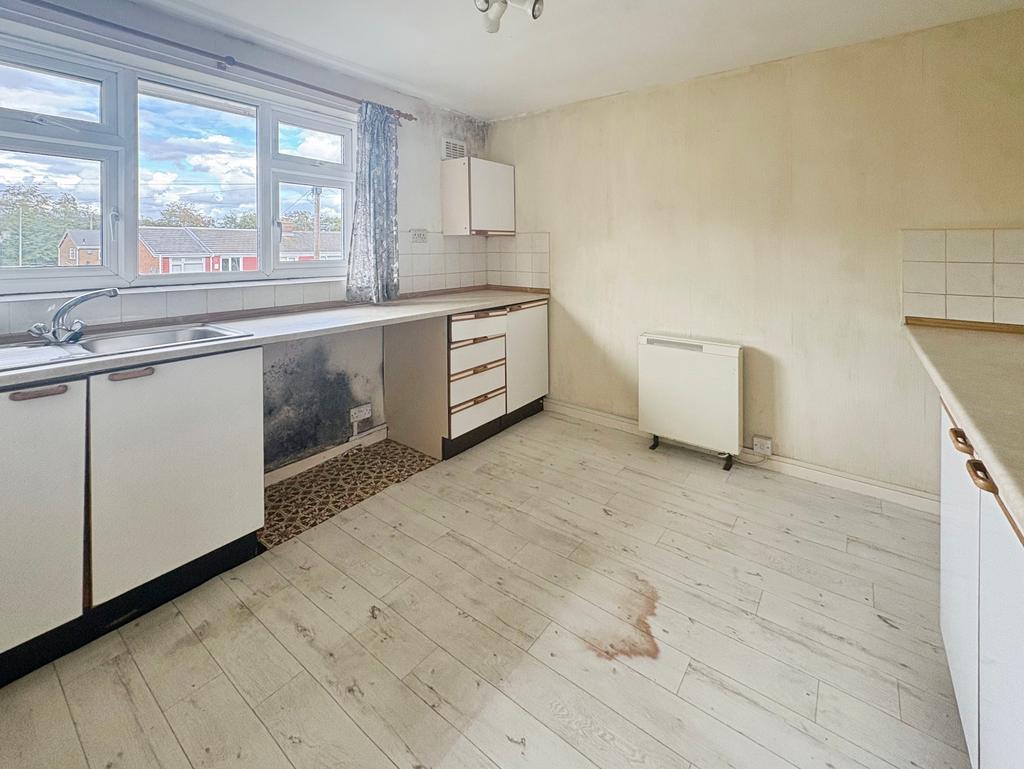 Apartment in Newcastle upon Tyne - View 5