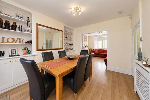 4 bedroom house for sale, Herbert Street, Old Town, Hemel Hempstead, Hertfordshire, HP2 5HP